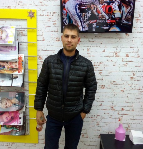 Мужчины в Ярославле (Ярославская обл.): Джони, 30 из Ярославля (Ярославская обл.) ищет женщину Парни в Ярославле (Ярославская обл.): Джони, 30 - ищет девушку из Ярославля (Ярославская обл.)
