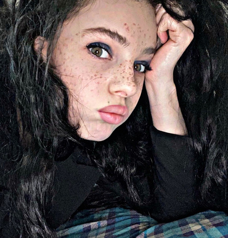 Женщины в Махачкале: Карина, 31 из Махачкалы ищет мужчину Девушки в Махачкале: Карина, 31 - ищет парня из Махачкалы