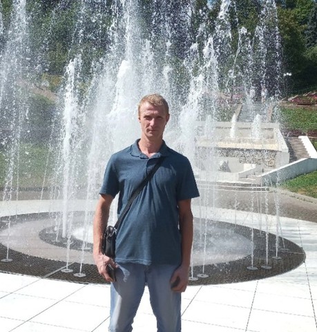 Мужчины в Гусь-Хрустальном: Максим, 42 из Гусь-Хрустального ищет женщину Парни в Гусь-Хрустальном: Максим, 42 - ищет девушку из Гусь-Хрустального