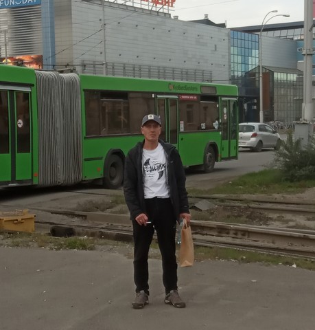 Мужчины в Кемерово: Сергей, 36 из Кемерово ищет женщину Парни в Кемерово: Сергей, 36 - ищет девушку из Кемерово