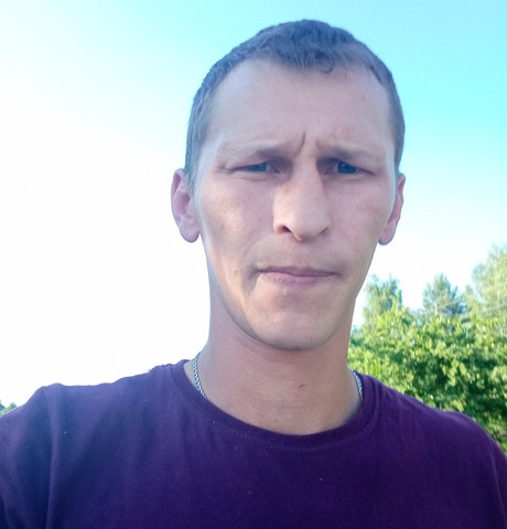 Парни в Черняховске: Илья, 32 - ищет девушку из Черняховска