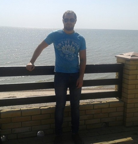 Парни в Донецке: Александр, 37 - ищет девушку из Донецка