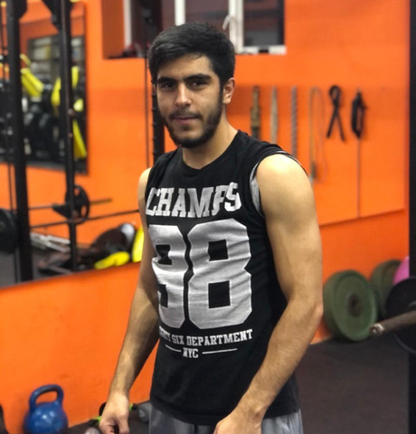 Мужчины в Нальчике: Амир, 23 из Нальчика ищет женщину Парни в Нальчике: Амир, 23 - ищет девушку из Нальчика
