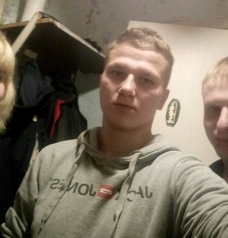 Парни в Гагарине: Илья, 26 - ищет девушку из Гагарина