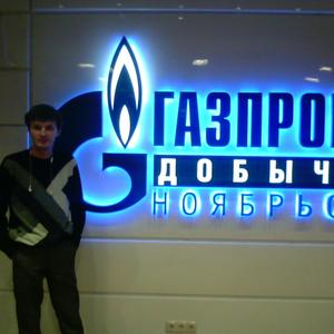 Парни в Ноябрьске: Андрей, 40 - ищет девушку из Ноябрьска