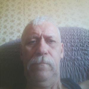 Парни в Челябинске: Игорь, 63 - ищет девушку из Челябинска