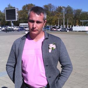 Парни в Гулькевичах: Владимир, 43 - ищет девушку из Гулькевич