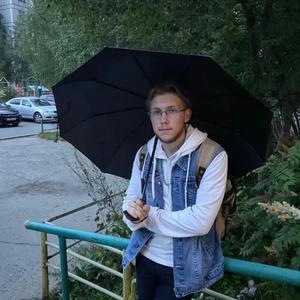 Парни в Краснотурьинске: Сергей, 21 - ищет девушку из Краснотурьинска