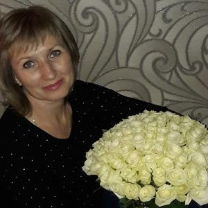 Лариса, 59 лет, Барнаул