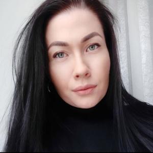 Девушки в Ижевске: Ольга, 39 - ищет парня из Ижевска