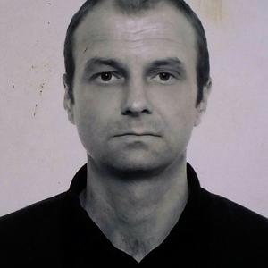 Виктор, 47 лет, Подольск