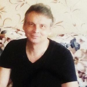 Александр, 60 лет, Барнаул