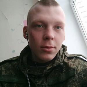 Парни в Перми: Андрей Миронов, 24 - ищет девушку из Перми