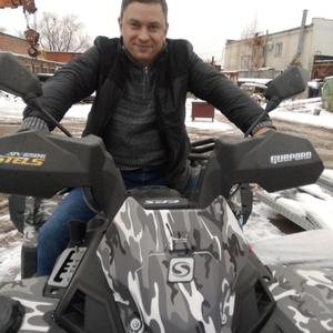 Парни в Ижевске: Сергей, 42 - ищет девушку из Ижевска