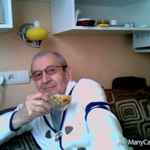 Парни в Донецке: Александр Чудаков, 79 - ищет девушку из Донецка