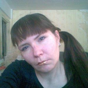 Девушки в Ангарске: Аня, 40 - ищет парня из Ангарска