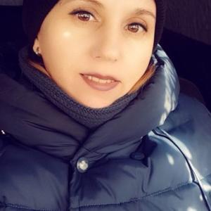 Девушки в Калининграде: Natalya, 41 - ищет парня из Калининграда