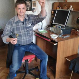 Дмитрий, 55 лет, Саратов