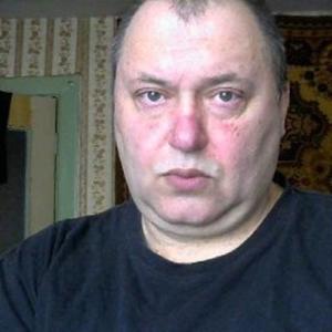Парни в Владивостоке: Артур, 64 - ищет девушку из Владивостока