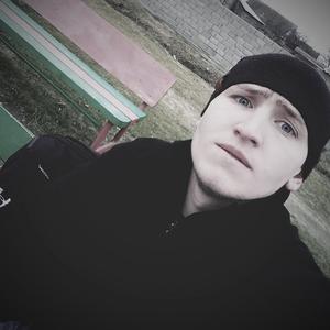 Парни в Кизилюрте: Владимир, 28 - ищет девушку из Кизилюрта