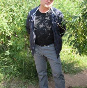 Парни в Новосибирске: Геннадий, 57 - ищет девушку из Новосибирска