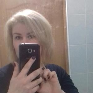 Девушки в Сызрани: Юлия, 42 - ищет парня из Сызрани