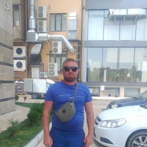 Парни в Краснодаре (Краснодарский край): Ренат, 39 - ищет девушку из Краснодара (Краснодарский край)