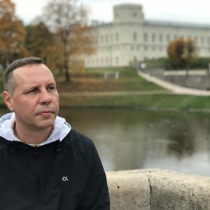 Парни в Гатчине: Петр, 51 - ищет девушку из Гатчины
