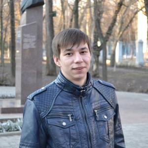 Парни в Донецке: Михаил, 28 - ищет девушку из Донецка