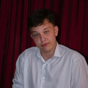 Саша, 19 лет, Барнаул