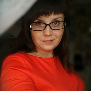 Девушки в Вышний Волочке: Katerina Syrnikova, 35 - ищет парня из Вышний Волочка
