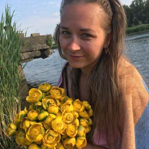 Девушки в Калининграде: Екатерина, 42 - ищет парня из Калининграда
