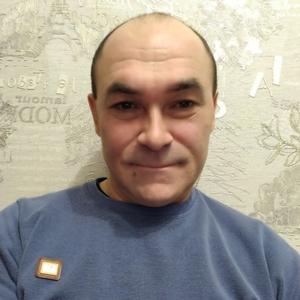 Парни в Ноябрьске: Вячеслав, 51 - ищет девушку из Ноябрьска