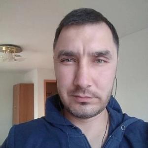 Парни в Уфе (Башкортостан): Азат, 38 - ищет девушку из Уфы (Башкортостан)