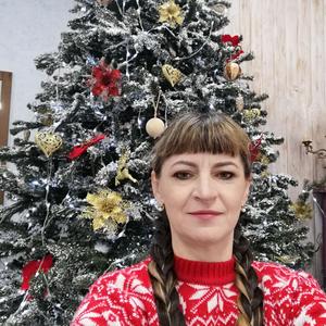 Девушки в Томске: Марина, 53 - ищет парня из Томска