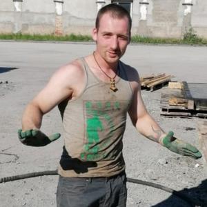 Парни в Череповце: Михаил, 28 - ищет девушку из Череповца