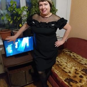 Девушки в Уссурийске: Оксана, 51 - ищет парня из Уссурийска