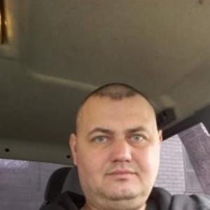 Парни в Ессентуках: Виталий, 48 - ищет девушку из Ессентуков