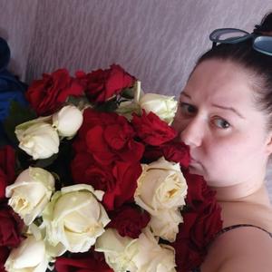 Девушки в Ижевске: Ирина, 32 - ищет парня из Ижевска