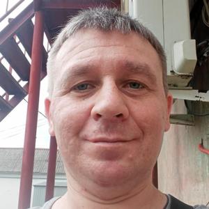 Парни в Лабинске: Александр, 43 - ищет девушку из Лабинска