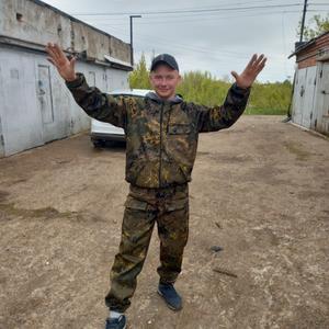 Парни в Нижнекамске: Игорь, 39 - ищет девушку из Нижнекамска