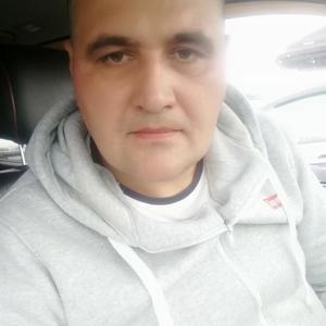 Парни в Мурманске: Pashka, 42 - ищет девушку из Мурманска
