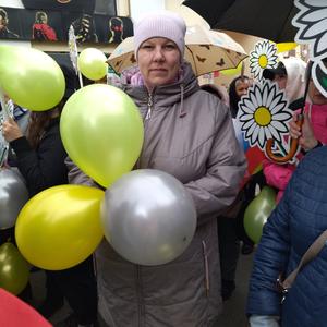Девушки в Ижевске: Елена, 51 - ищет парня из Ижевска
