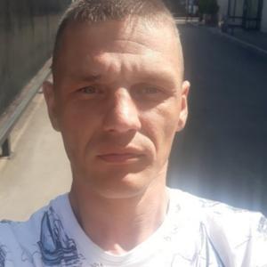 Парни в Ижевске: Саша, 37 - ищет девушку из Ижевска