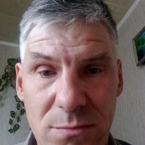 Парни в Волгограде: Павел, 46 - ищет девушку из Волгограда