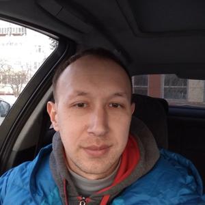 Парни в Йошкар-Оле: Сергей Иванов, 37 - ищет девушку из Йошкар-Олы