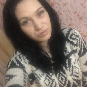 Девушки в Киеве (Украина): Ольга, 28 - ищет парня из Киева (Украина)