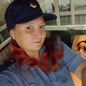 Девушки в Ижевске: Валентина, 42 - ищет парня из Ижевска