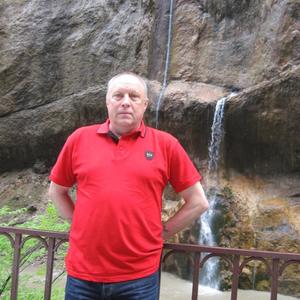 Парни в Сарапуле: Сергей Юшков, 64 - ищет девушку из Сарапула