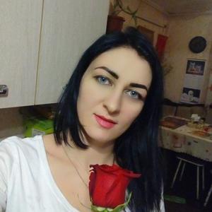 Девушки в Липецке: Алина, 34 - ищет парня из Липецка